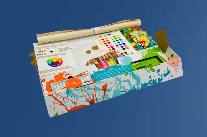 Manuela-Echeverri-Art-Kits Packaging