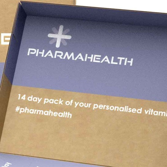 Gros plan sur l'impression intérieure d'un emballage pour un abonnement à des vitamines