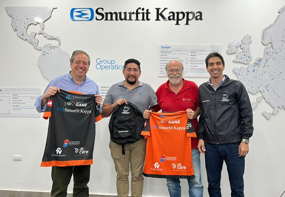 Equipo de rugby de Smurfit Kappa Ecuador para el torneo IMART